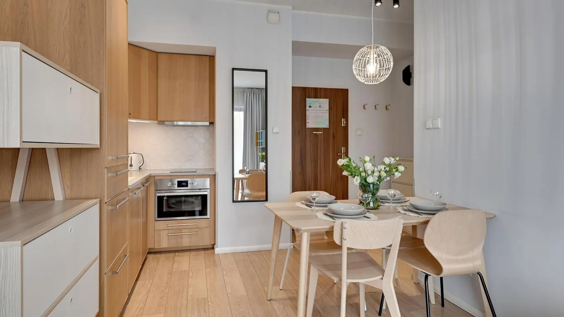 Flatbook - City Center Spa Apartments 6B,C Gdaňsk 0*,