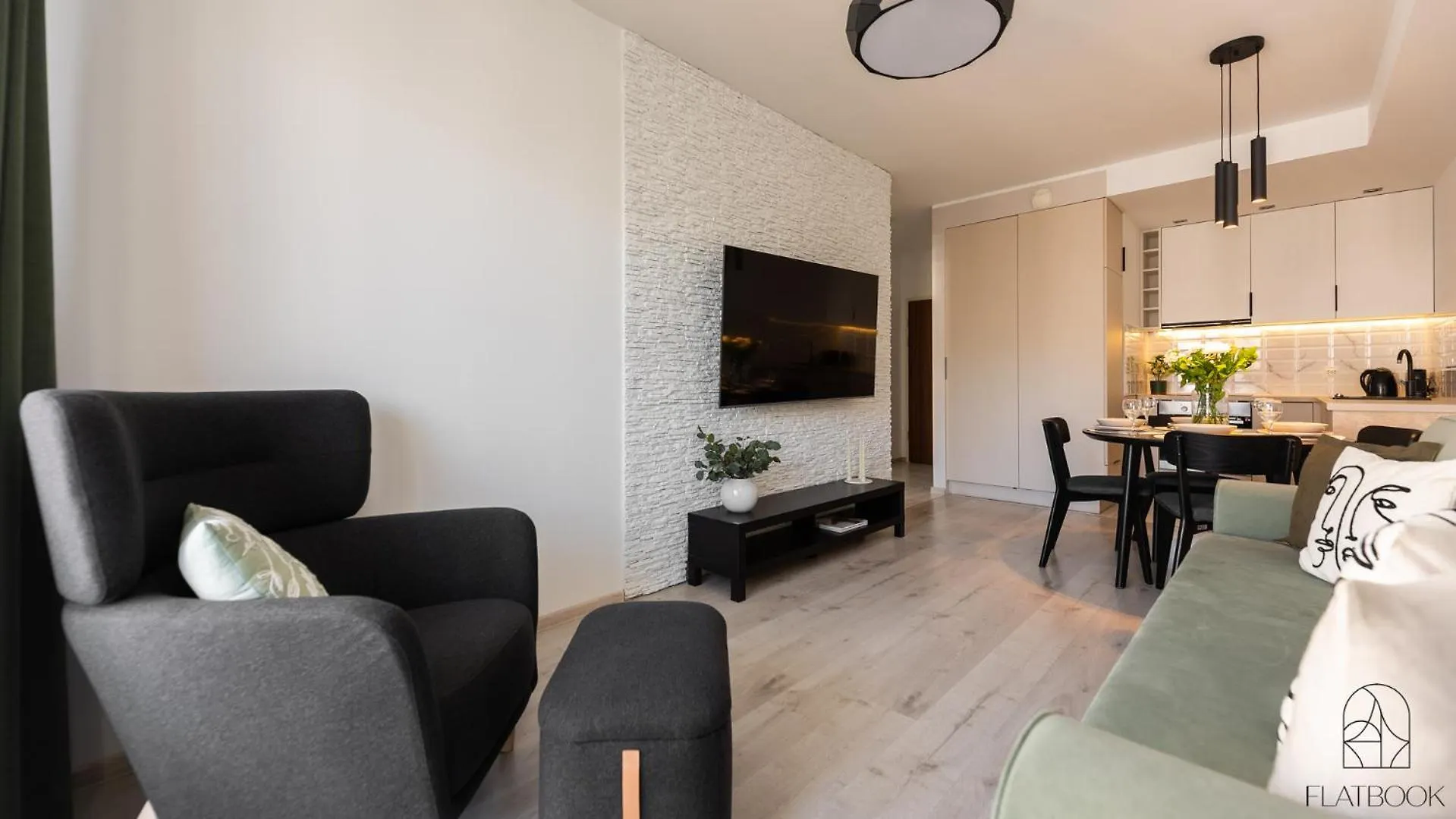 Flatbook - City Center Spa Apartments 6B,C Gdansk 0*,