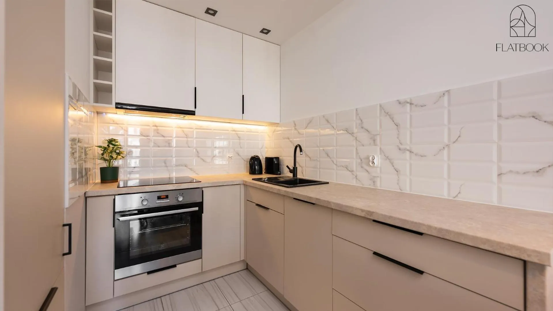 Flatbook - City Center Spa Apartments 6B,C Gdansk 0*,  Poland